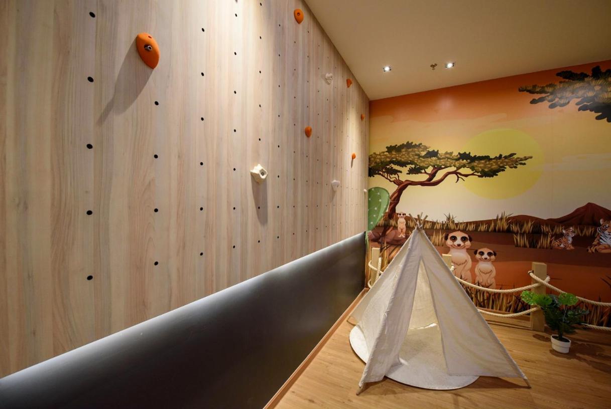 Tallest Concept Theme Suite Klcc Kuala Lumpur Exterior foto